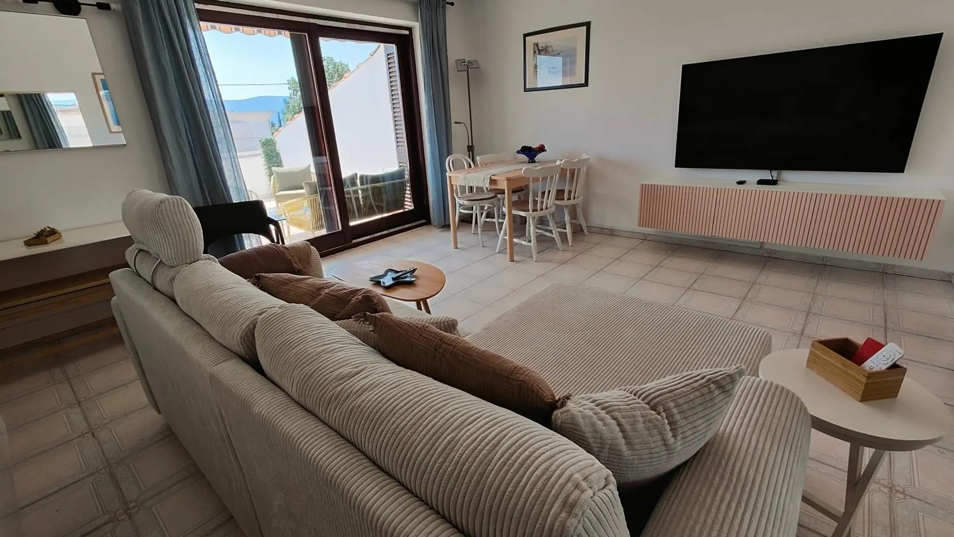 Apartman Verbena Pinezici  0*, Pinezici (Krk) Croatia
